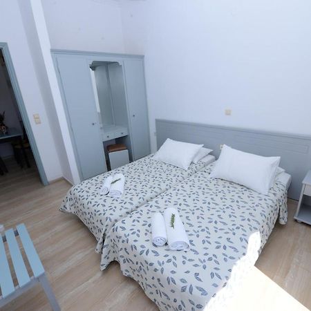 Filippas Rooms In Gouvia Esterno foto